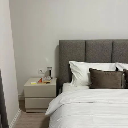 R&e Apartamento *