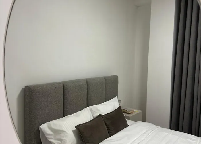 R&e 公寓 地拉那